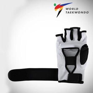 ถุงมือเทควันโดคุณภาพสูง ขายดีที่สุด ได้รับการรับรองมาตรฐาน WT สำหรับทุกเพศ ปรับแต่งได้ ใช้สำหรับฝึกซ้อมและการแข่งขัน ป้องกันมืออย่างมืออาชีพ - Product Image 2