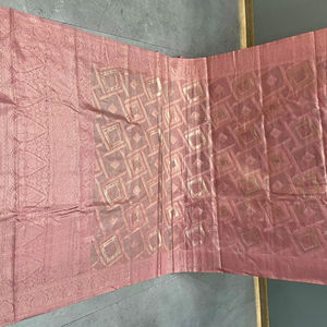 Sari traditionnel en viscose pour femmes Hungama Utsav pour les occasions de fête - Sans plis et anti-humidité - Product Image 1