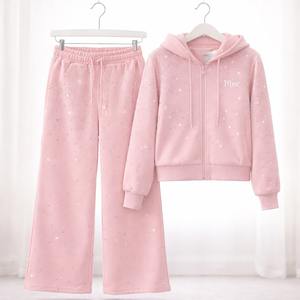 Conjunto de dos piezas de chándal rosa de moda con pedrería, transpirable, sudadera con capucha oversize y pantalones acampanados, proveedor OEM personalizado - Product Image 3