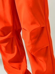 Pantalon de jogging cargo orange pour homme, taille élastique avec cordon de serrage, plusieurs poches, décontracté, respirant, léger, tissé, idéal pour l'été - Product Image 3