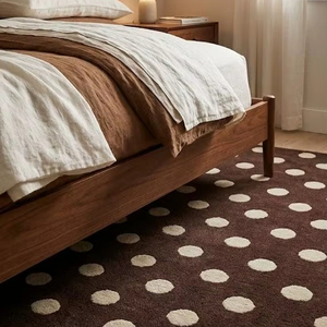 Elegant Contemporary Handtufted Rug with Anti Slip Backing and Customization Available - Product Image 1