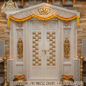 Puerta Doble Tradicional Hecha a Mano para Sala de Pooja, Puerta Doble Clásica de Madera Tallada con Herrajes de Latón y Diseño Ornamentado para Decoración del Hogar - Product Image 2