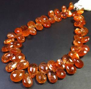 Cuentas de Perlas de Piedra Solar Naranja Facetadas Africanas de Alta Calidad, 8-13mm, Hilo de 9.5 Pulgadas, Gema Natural Brillante Tipo Confeti para Joyería - Product Image 1