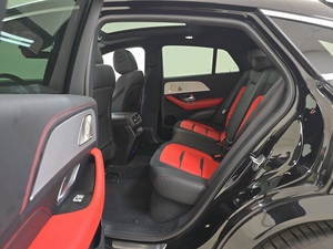 SUV coupé haute performance GLE 53 AMG 2025 d'occasion, propre et bien entretenu - Product Image 6