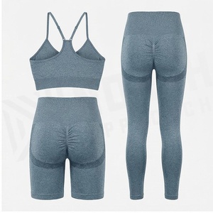 Ensemble de yoga 2 pièces North Approach, fermeture éclair intégrale sur le devant, noir uni, tissu respirant, vêtements de sport pour femmes - Product Image 4