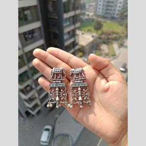 Pendientes colgantes de perlas y piedra de Pota chapados oxidados, joyería elegante con cuentas para mujer 11714316MG - Product Image 1