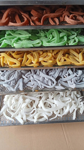 มะพร้าวอ่อนอบแห้งพรีเมียม หั่นเป็นชิ้น 100% มะพร้าวอบแห้งแบบ FD รสหวานธรรมชาติ สำหรับขายปลีกและขายส่ง - Product Image 5