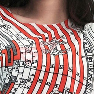 เสื้อยืดพิมพ์ลายโลโก้สำหรับผู้หญิง - Product Image 2