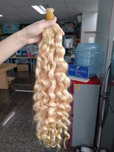 Nouveau produit cheveux birmans bouclés en vrac 100% cheveux humains vietnamiens vierges couleur blonde pleine taille cheveux doublement étirés fabriqués au Vietnam - Product Image 3