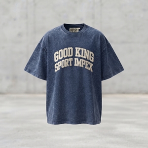 Camiseta de Mezclilla Lavada Estilo Vintage con Estampado Gráfico Good King Sport Impex, Oversize, Casual, Streetwear, Unisex - Product Image 1