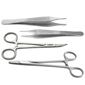 Ensemble d'instruments de retrait de sutures chirurgicales en acier inoxydable MEDSPO, certifié CE, réutilisable, comprenant un porte-aiguille, des pinces et des pinces à tissus - Product Image 1