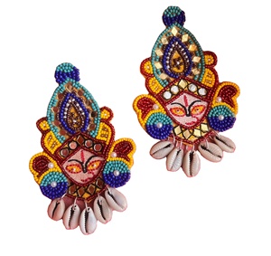 ต่างหูประดับลูกปัดหลากสีทำมือ Durga ต่างหูประดับลูกปัดหลากหลายแบบสั่งทำได้ สำหรับผู้หญิง เครื่องประดับงานเทศกาล ราคาดีที่สุด ต่างหูประดับลูกปัด - Product Image 1