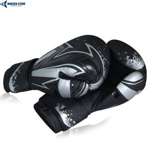 Gants de boxe en cuir PU OEM, gants d'entraînement absorbant les chocs pour la boxe, le MMA et la remise en forme - Product Image 2