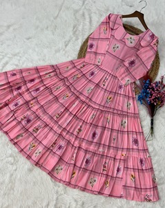 Robe maxi Kurti en coton mousseline à imprimé floral, entièrement cousue, style indien pakistanais, prête à porter, tenue décontractée, Kurti d'été - Product Image 6