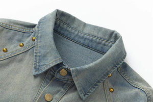 Camisa Vaquera Azul Oscuro para Mujer, Estilo Vintage con Estampado Floral, Casual, Moderna, Ajuste Regular, Transpirable, de Algodón Orgánico para Todas las Temporadas - Product Image 3