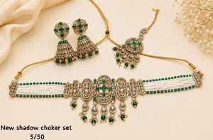 Ethnic Gold Plated Alloy <b>Crystal</b> Rhinestone Tempal Laxmi Necklace Jewellery <b>Set</b> High Quality Flower Design IGI Certified Women's - Product Image 5
