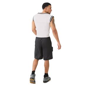 Nueva Camiseta Deportiva de Cuello Redondo para Hombre, Diseño Deportivo, Ajustada, Lisa, de Alta Calidad, 100% Poliéster, Venta al Por Mayor - Product Image 3