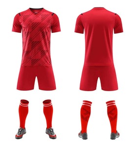 Vêtements de sport confortables pour hommes, uniforme de football 100% polyester, uniforme de football sur mesure pour hommes - Product Image 5