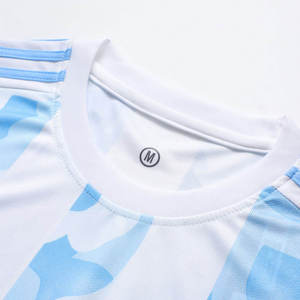 เสื้อฟุตบอลคอวีแบบยูนิเซ็กซ์ พิมพ์ลายแบบรีดร้อน ระบายเหงื่อได้ดี แขนสั้น สายปรับได้ ทรงสปอร์ต - Product Image 3