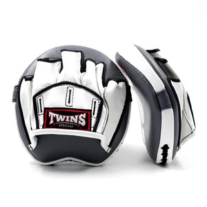Premium Boxing Focus Mitts Training Hand Pads for Punch Accuracy Speed Coordination and Daily Coaching Sessions - Product Image 4
