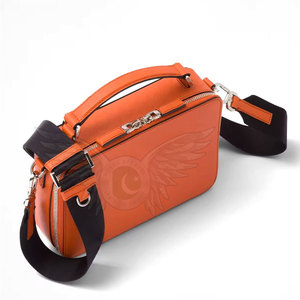 Bolsa de Cintura de Cuero Ecológica para Mujer, Organizador Ligero para Correr, Caminar y Ciclismo - Product Image 3