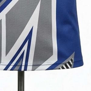 Camiseta de Manga Corta con Cuello Redondo y Estampado Geométrico Azul para Hombre, de Secado Rápido, Tejido de Punto, Corte Ajustado, Estilo Deportivo - Product Image 5