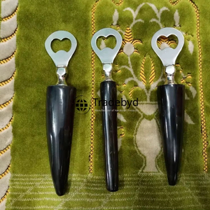 Ouvre-bouteille en corne de buffle naturelle pour accessoires de bar et cadeaux Tradebyd - Product Image 4