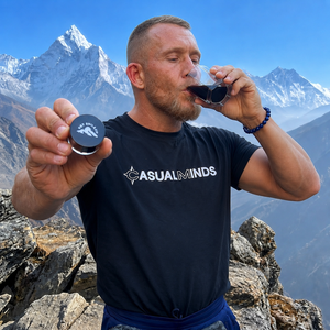 Resina de Shilajit del Himalaya, Resina de Shilajit Natural Dorada de Grado Superior, Resina de Shilajit Seca al Sol de Skardu, Pakistán - Product Image 1