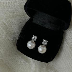 Pendientes Colgantes Clásicos de Perlas de Agua Dulce Cuadradas de 9-11 mm con Diamantes, Plata de Ley S925 con Luz Intensa, Diseño Retro de Alta Gama - Product Image 4