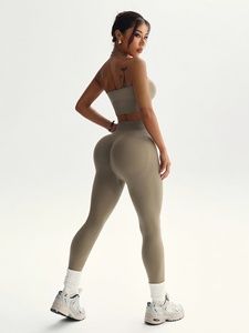 Conjunto Deportivo de Dos Piezas para Yoga, Cómodo y Transpirable, Ropa Deportiva Elástica para Actividades Físicas Diarias - Product Image 4