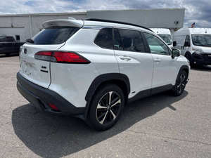 Autos Atractivos 2024 Cross HybridXSE - Product Image 2