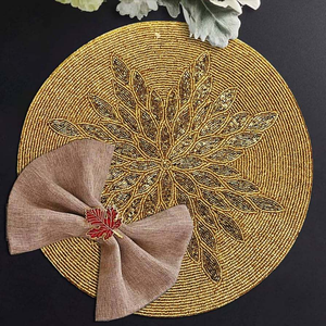 Mantel Decorativo con Cuentas, Precio Económico con Descuento, Último Modelo de Mantel Bordado con Cuentas de Creative Art Zone - Product Image 1
