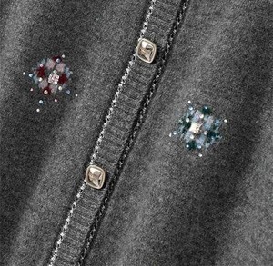 Cardigan respirant à col en V pour homme avec boutons perlés, motif losanges tricoté, pull de luxe pour soirée, tricot de luxe pour l'Europe - Product Image 4