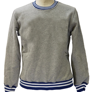 Pull grec personnalisé en maille torsadée longue bleu roi à col ras du cou pour femmes universitaires, idéal pour les sororités et fraternités - Product Image 1