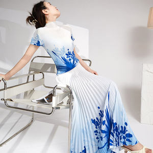 Ensemble jupe plissée décontractée longueur cheville et haut à manches courtes pour femme, motif floral personnalisé, printemps/été - Product Image 6