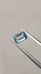 Diamante de 0.50 Ct, corte esmeralda, color azul elegante, cultivado en laboratorio, para la elaboración de anillos, certificado por IGI, diamantes sueltos, todos los tamaños disponibles. - Product Image 4
