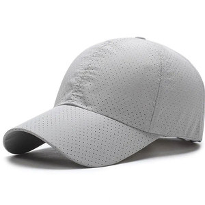 Casquette de baseball unisexe Econex Sports à 6 panneaux en sergé et maille, respirante, réglable, couleur unie, sportive, décontractée, 100 % polyester - Product Image 1