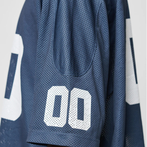 เสื้อเจอร์ซีย์ตาข่ายแบบสั่งทำพิเศษ พิมพ์ลายตัวเลขขนาดใหญ่ สไตล์สตรีทแวร์ คอวี สำหรับผู้ชาย ระบายอากาศได้ดี ผลิตจากโพลีเอสเตอร์ รับผลิตแบบ OEM น้ำหนักเบา - Product Image 5