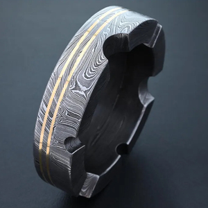 Cendrier en acier Damas de haute qualité, fait main, design unique, résistant à la chaleur, accessoire pour fumeurs, décoration de table - Product Image 3