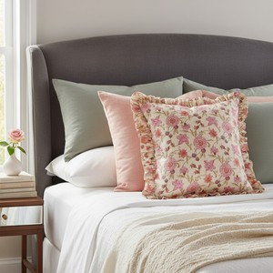 Housse de coussin carrée élégante à motif doux, directement de l'usine, pour la décoration du salon et de la chambre, disponible à prix réduit - Product Image 4