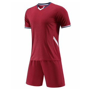 Uniforme de fútbol deportivo 100% poliéster, uniforme de fútbol pakistaní de la mejor calidad para hombre en venta - Product Image 1