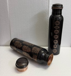 Juego de Botella y Taza de Agua de Cobre Puro Premium - Diseño Tradicional en Relieve, Vajilla Ayurvédica - Product Image 6