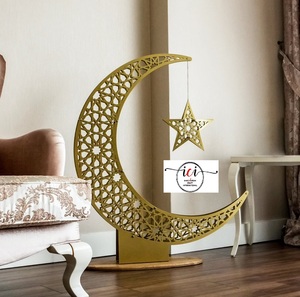 Grande Décoration de Sol en Métal Doré en Forme de Croissant de Lune, Grande Taille, Découpe 3D, Centre de Table Ramadan, Étoile Suspendue, Innovation Artisanale Internationale - Product Image 3