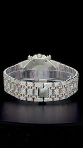 Reloj Cronógrafo Iced Out VVS Moissanite en Oro Rosa Bicolor con Esfera Completamente Adornada con Diamantes, 3 Subesferas y Ventana de Fecha para Hombre - Product Image 6