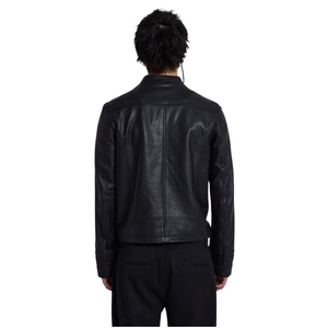 Veste en cuir véritable noire pour homme, style streetwear, avec détails de sangle sur le devant, col à revers, fermeture éclair sur le devant, coupe ajustée, vêtement d'extérieur haut de gamme personnalisé - Product Image 6