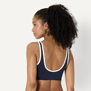 Sujetador deportivo con espalda cruzada para mujer, de alto soporte, con almohadillas extraíbles, transpirable, sin costuras, de nailon y elastano, para yoga, gimnasio y fitness. - Product Image 3