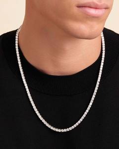 Cadena de tenis de diamantes de oro blanco de 18k de calidad de exportación para hombres y mujeres, diamantes disponibles a un precio razonable. - Product Image 1