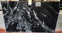 Dalles de granit de la Forêt-Noire de qualité supérieure, design moderne élégant, surface polie, haute résistance, comptoirs durables, revêtement mural, villa