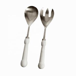 ชุดเสิร์ฟสลัดชุบเงินชุดเสิร์ฟสลัดแบบกลมสีขาวเรซิ่นชุดเสิร์ฟสลัดตกแต่งโลหะเซิร์ฟเวอร์น้ำเกรวี่ - Product Image 1