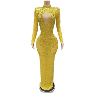 Robes de soirée pour femmes, couleur unie, nouveau design, confortables, tissu doux, coupe ajustée. - Product Image 4